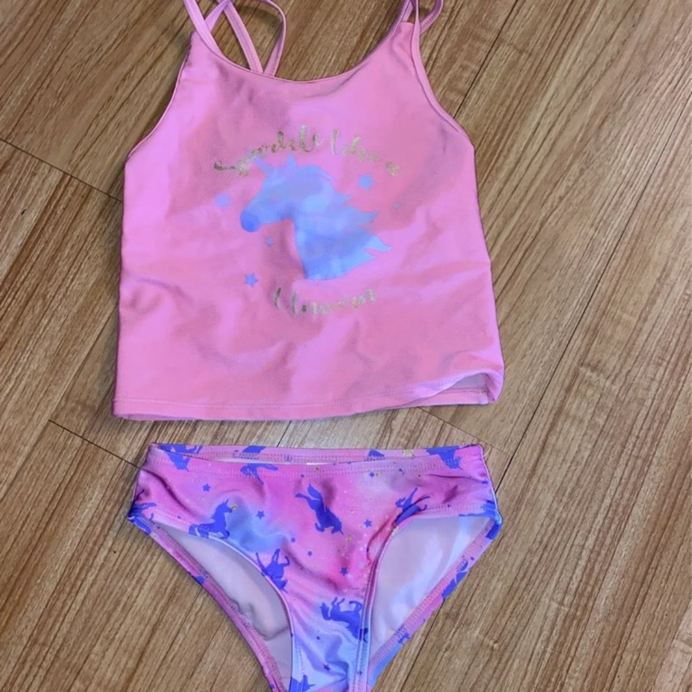 Girls unicorn bikini like new pink & purple size 4:5 Cat&jack